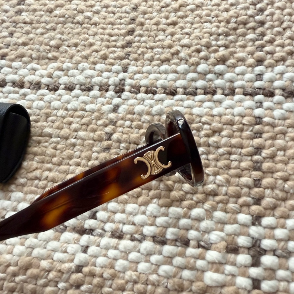 Celine Triomphe 01 Oval Sunglasses (Preowned Like NEW) - Picture 12 of 16